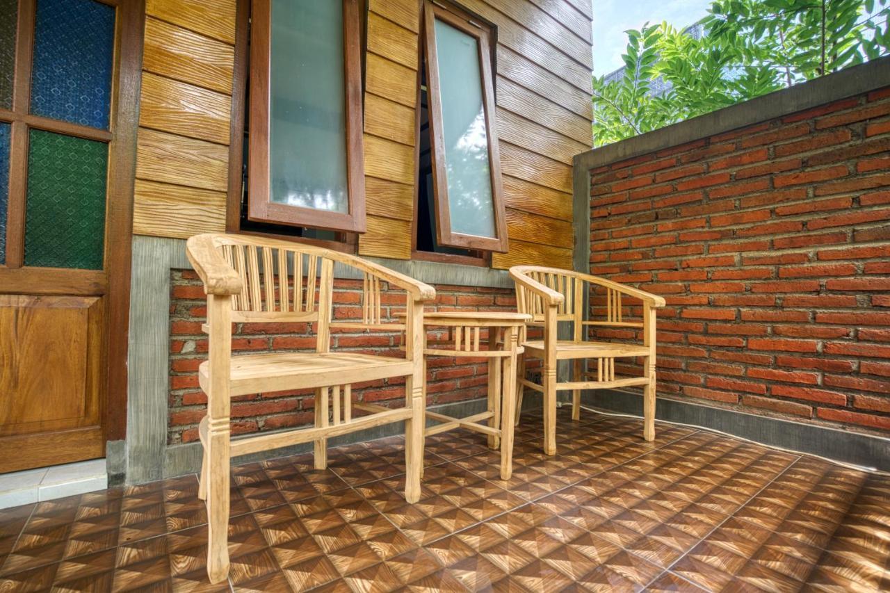 Bata Merah Homestay 外南梦 外观 照片